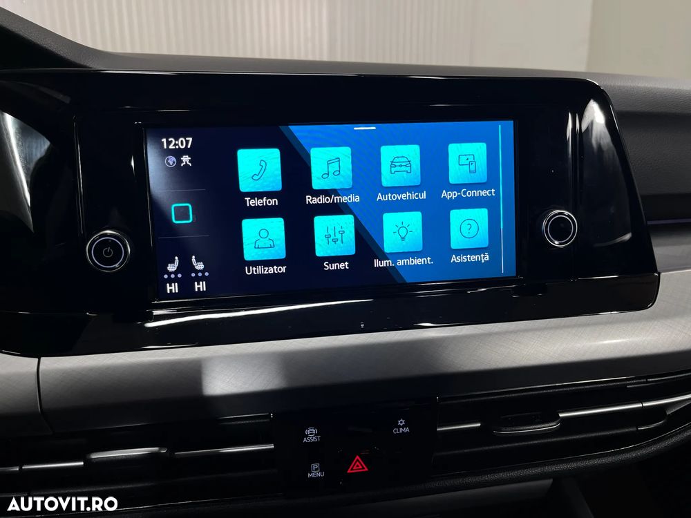 Volkswagen Golf 1.5 TSI ACT Life - 20