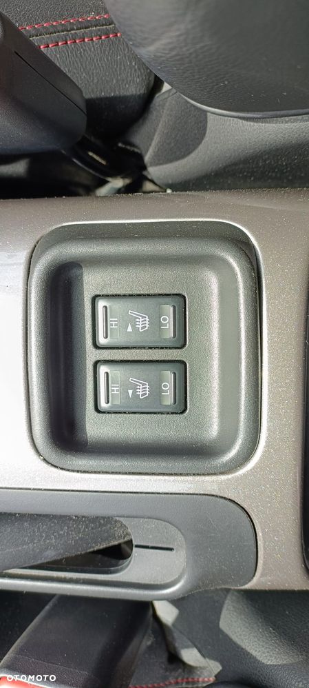 Nissan Juke 1.6 DIG-T ALL-MODE 4x4i CVT Tekna - 13