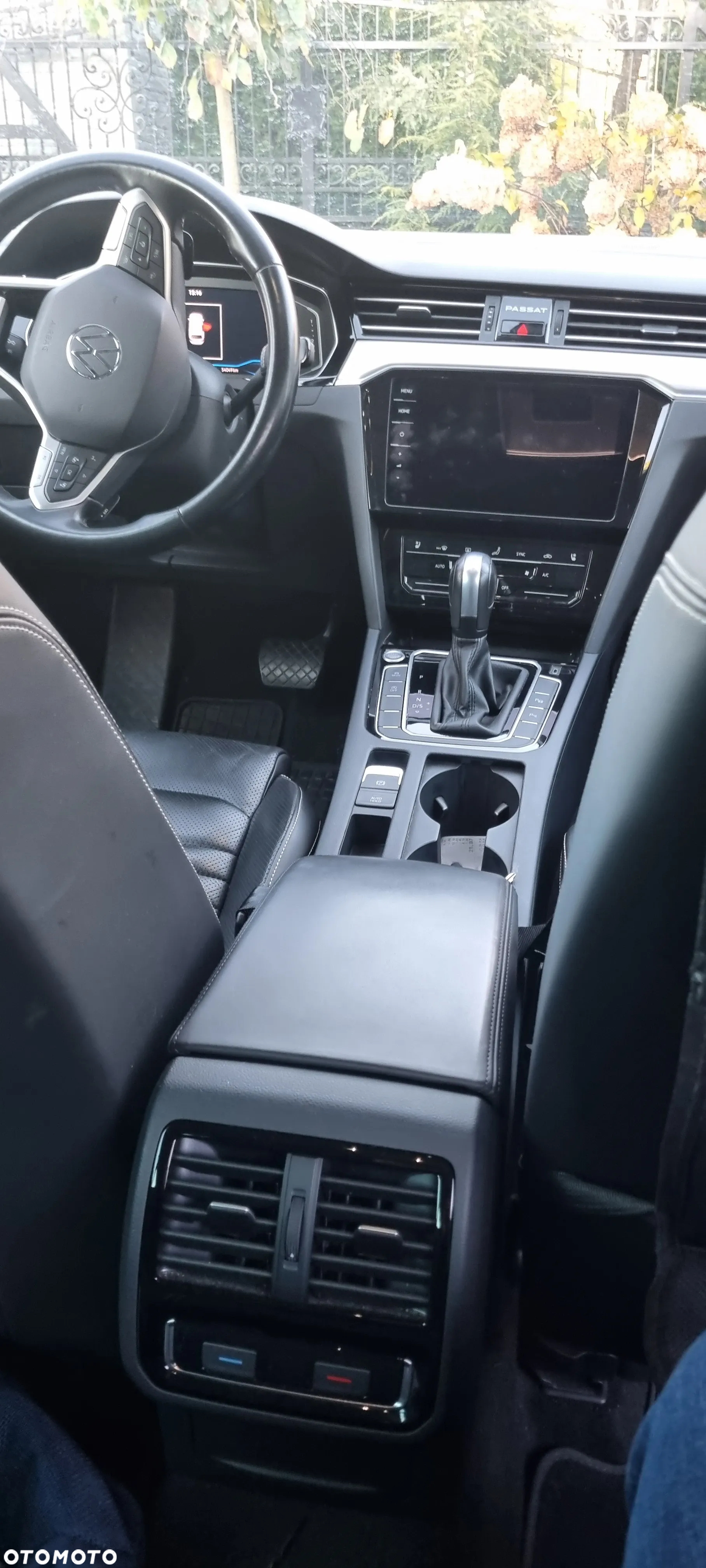 Volkswagen Passat 2.0 TDI 4Mot Elegance DSG - 3