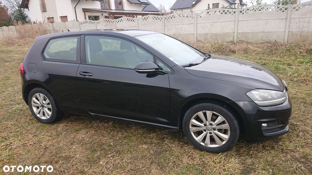 Volkswagen Golf - 27