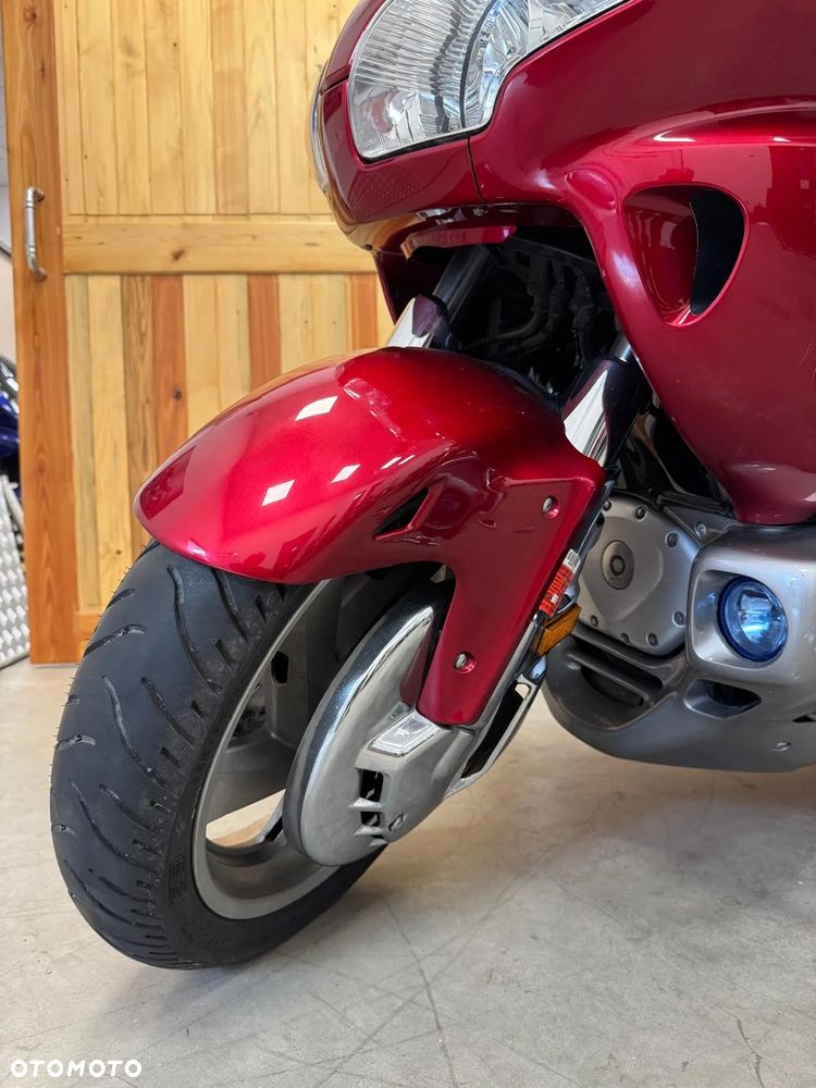 Honda GL - 16