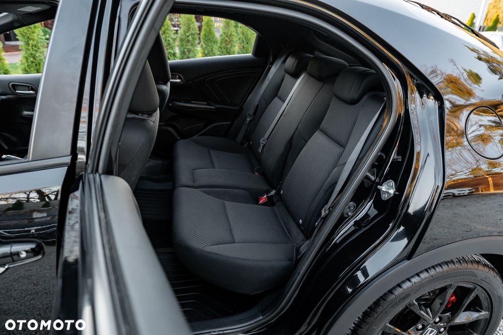 Honda Civic 1.8 i-VTEC Sport - 21