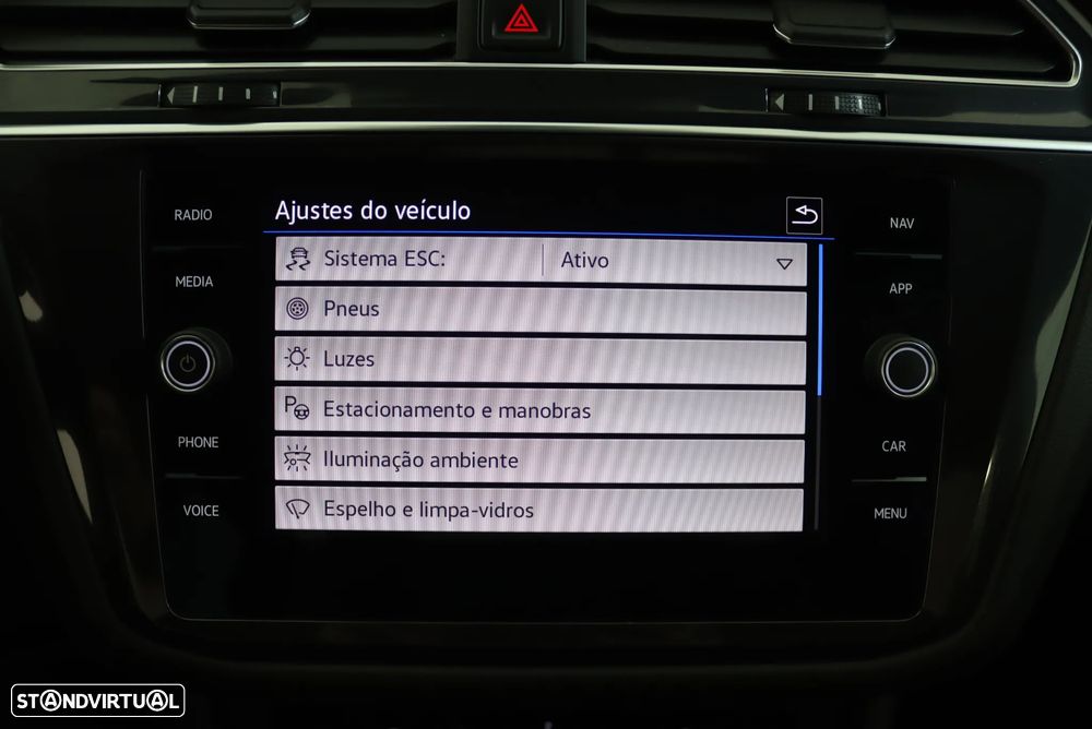 VW Tiguan Allspace 1.5 TSI R-Line DSG - 29