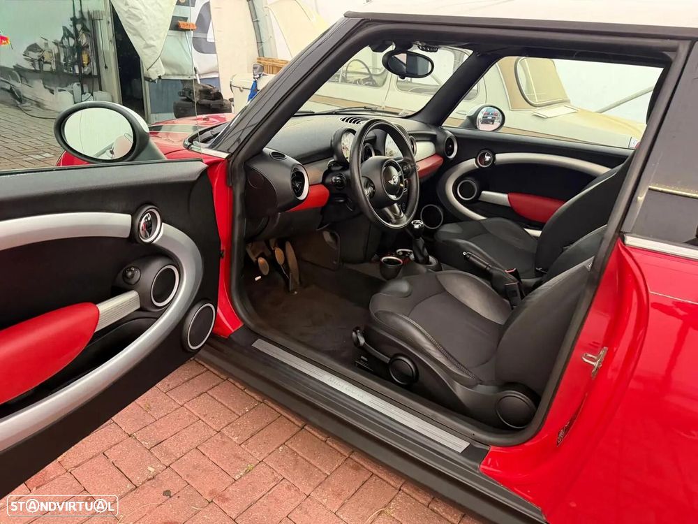 MINI 3 Portas Cooper D - 12