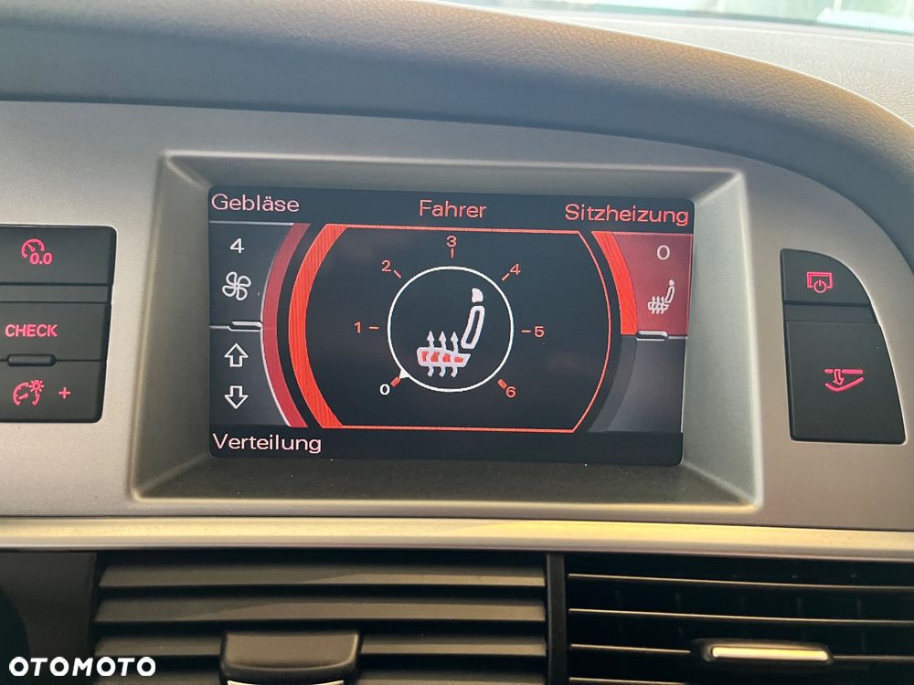 Audi A6 Limousine 2.4 - 24