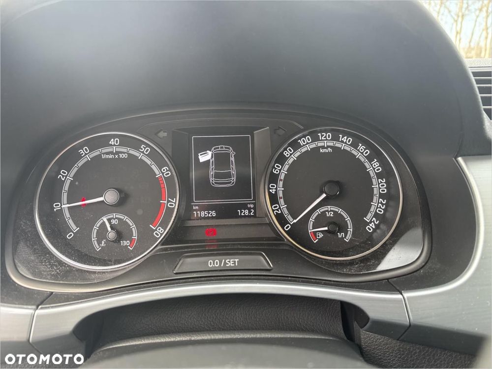 Skoda Fabia 1.0 TSI Ambition - 14