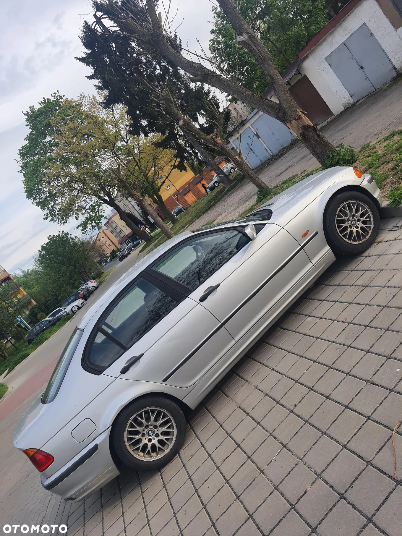 BMW Seria 3 318i - 2