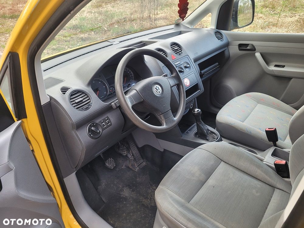 Volkswagen Caddy - 11