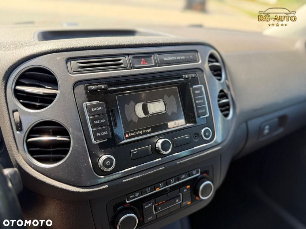 Volkswagen Tiguan - 31