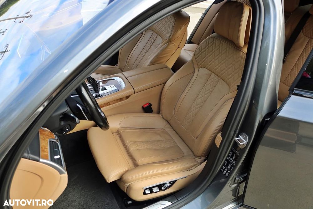 BMW Seria 7 750i xDrive Edition Exclusive - 11