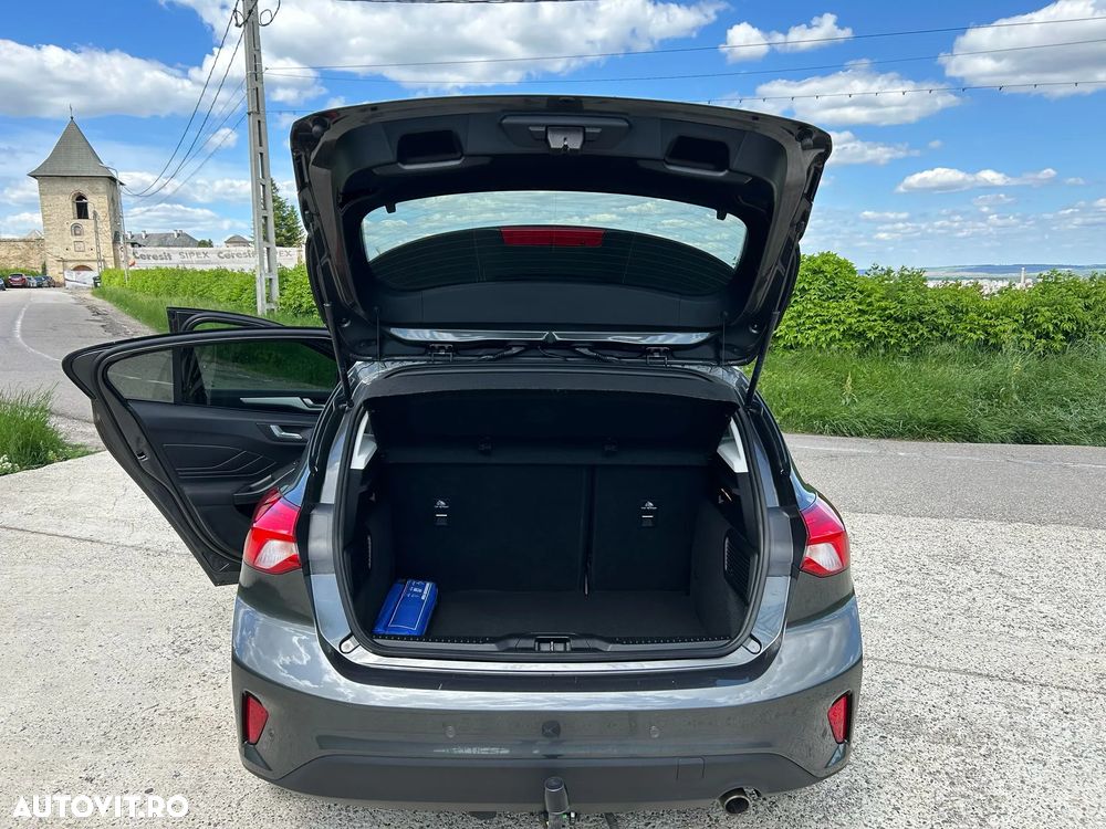 Ford Focus - 7
