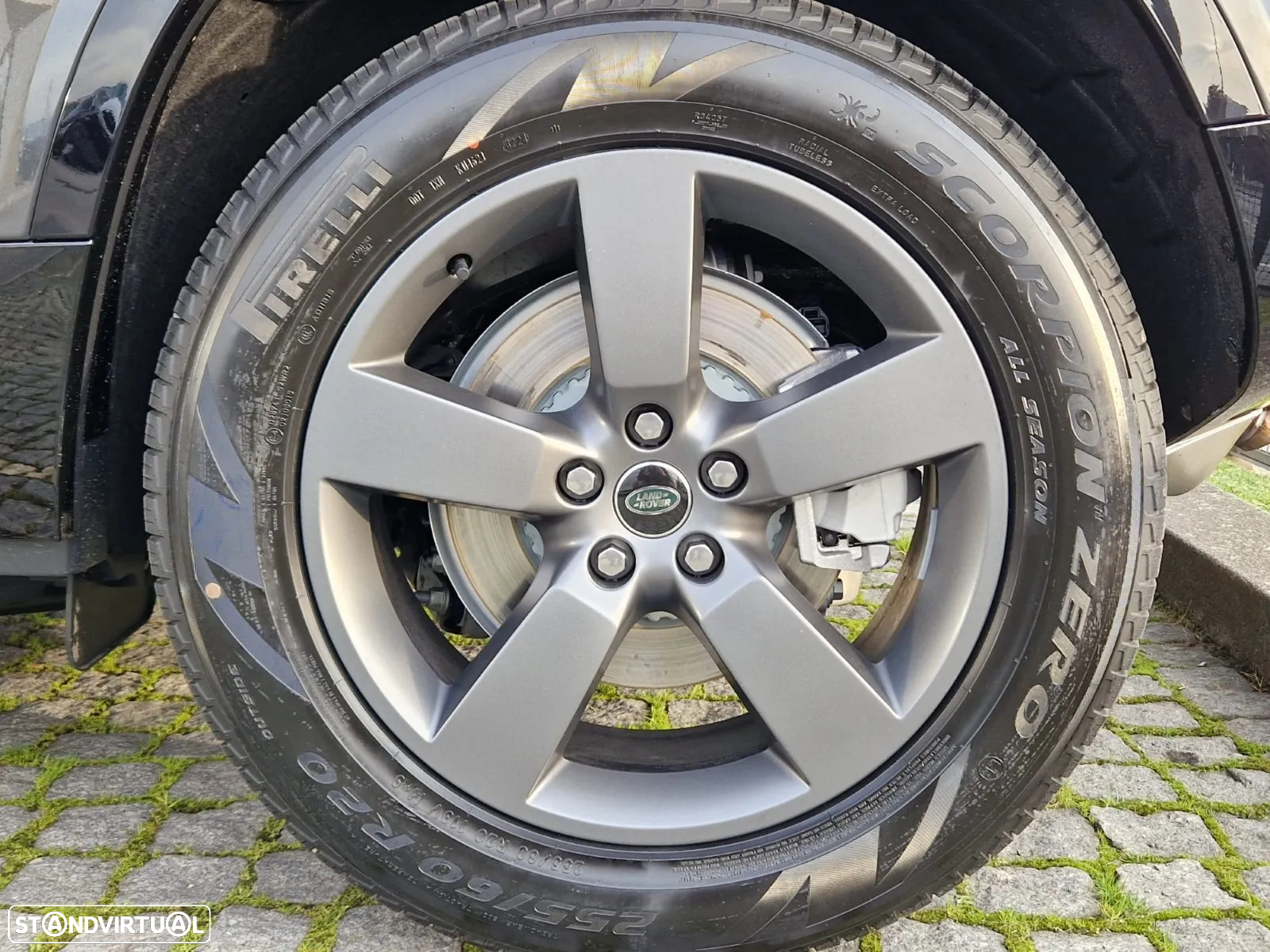 Land Rover Defender 2.0 P300e 110 AWD X-Dynamic SE - 10