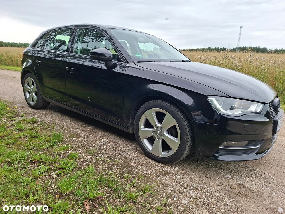 Audi A3 Sportback - 4