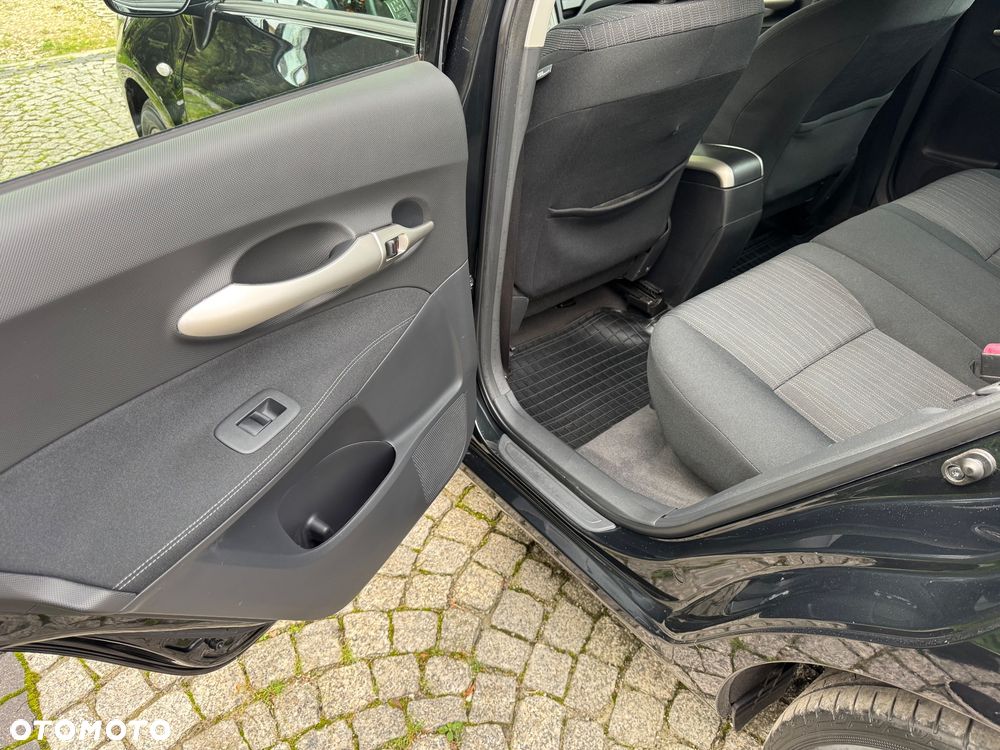 Toyota Auris 1.6 Executive - 26