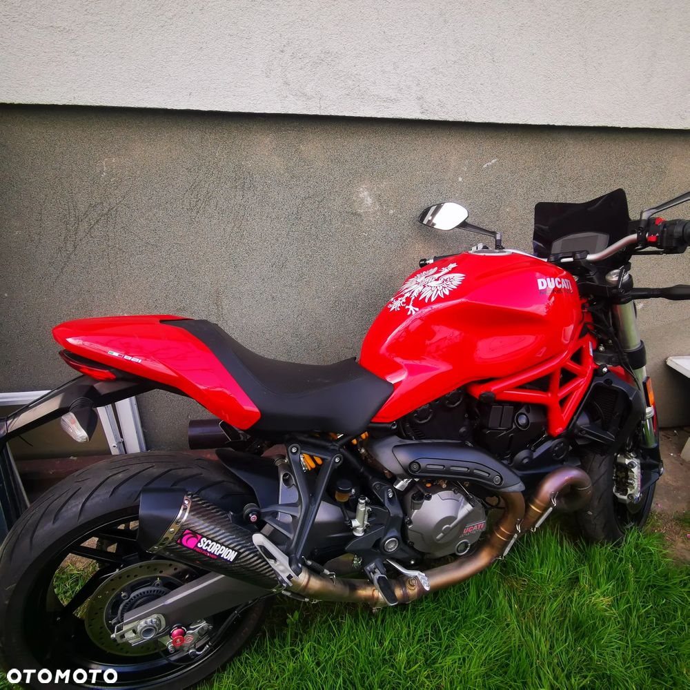 Ducati Monster - 4