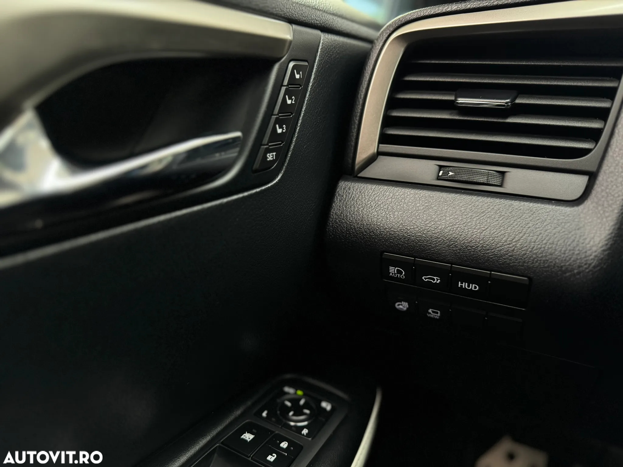Lexus Seria RX 450h AWD F Sport Plus - 24