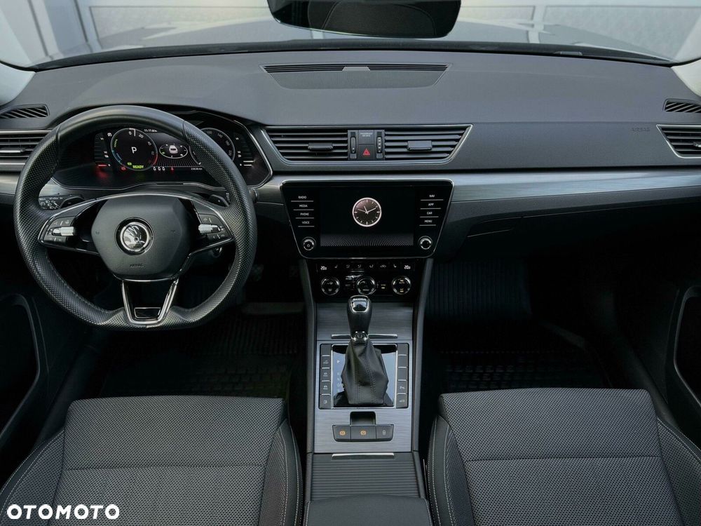 Skoda Superb 1.4 TSI Plug-In Hybrid Style DSG - 24