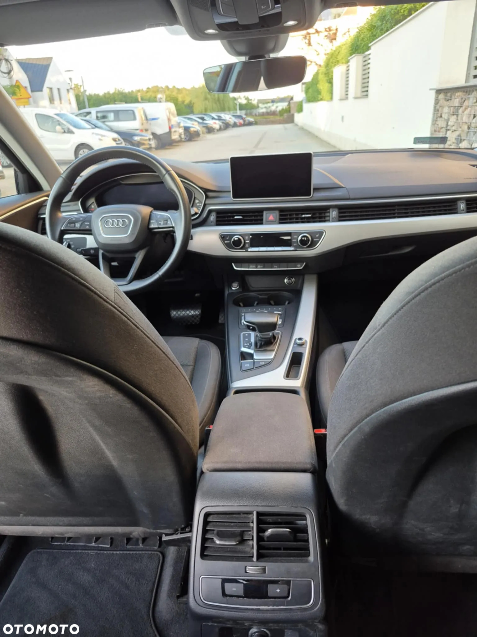 Audi A4 35 TFSI S tronic - 10