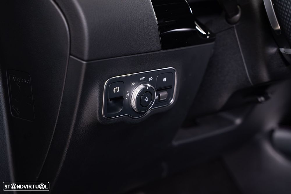 Mercedes-Benz GLA 250 e 8G-DCT - 18