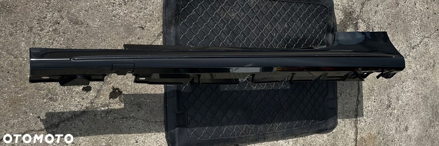 LISTWA PROGOWA PRÓG AMG C KLASA 205 W205 CABRIO - 3