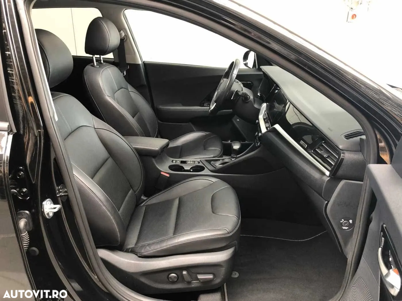 Kia Niro 1.6 GDI HEV 2WD OPF Aut. Spirit - 9
