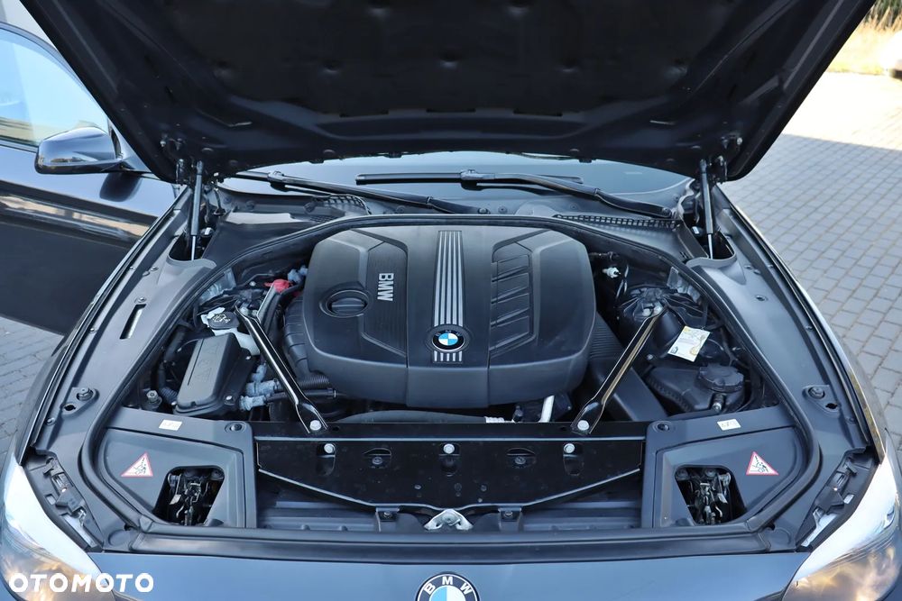 BMW Seria 5 520d BluePerformance Sport-Aut - 33