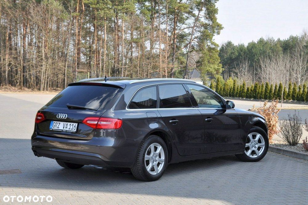 Audi A4 Avant - 6