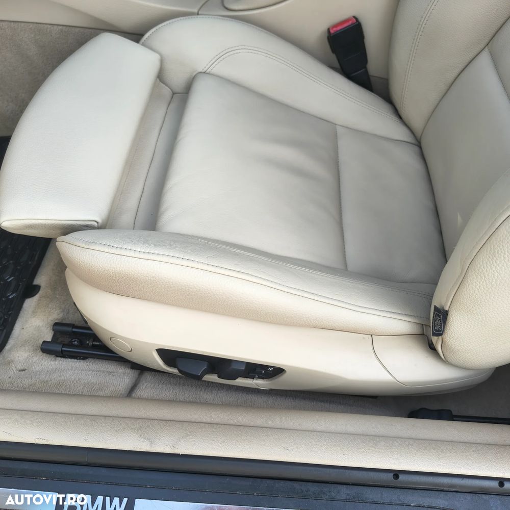 BMW Seria 3 335d Aut. Edition Exclusive - 22