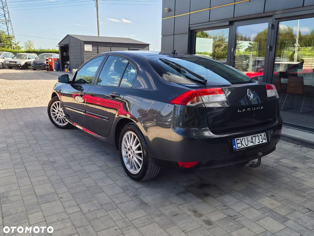 Renault Laguna - 12