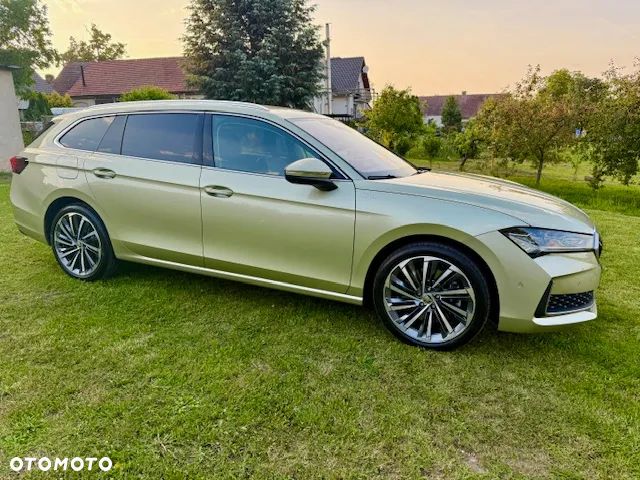 Skoda Superb 2.0 TDI SCR 4x4 L&K DSG - 1
