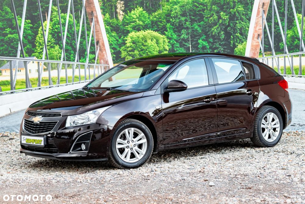 Chevrolet Cruze - 10