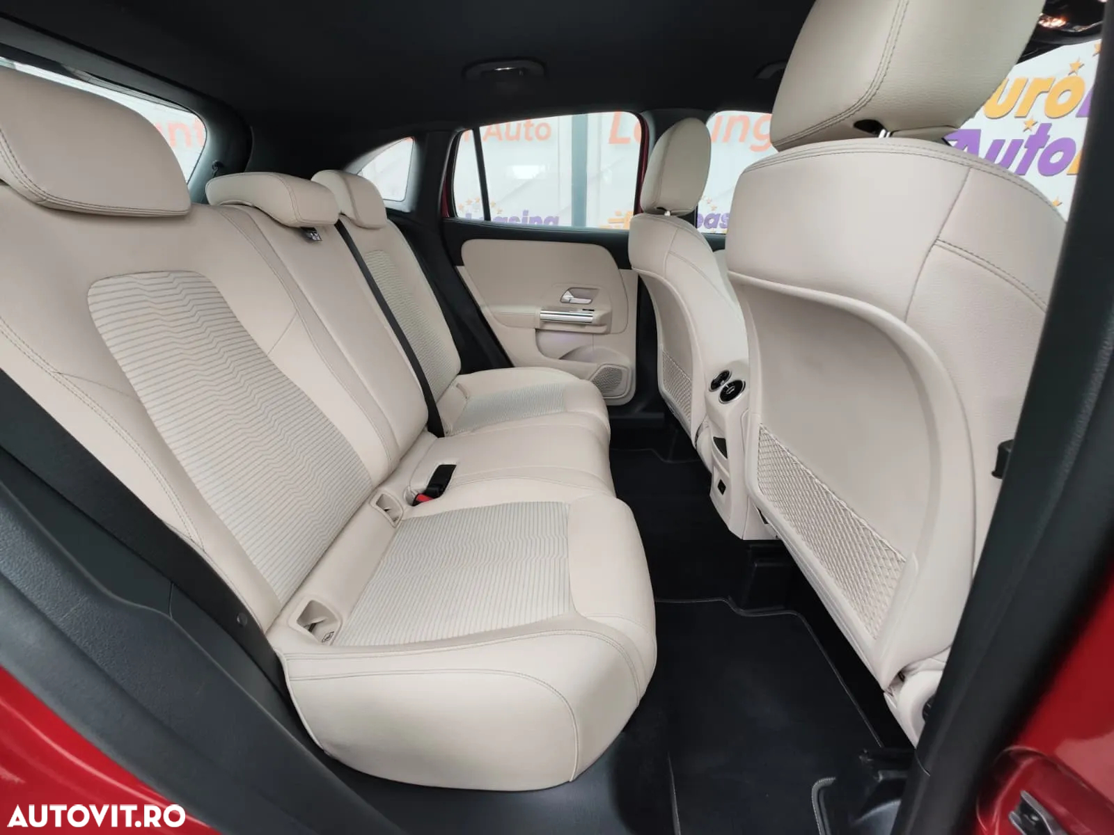 Mercedes-Benz GLA 200 4MATIC Aut. - 14
