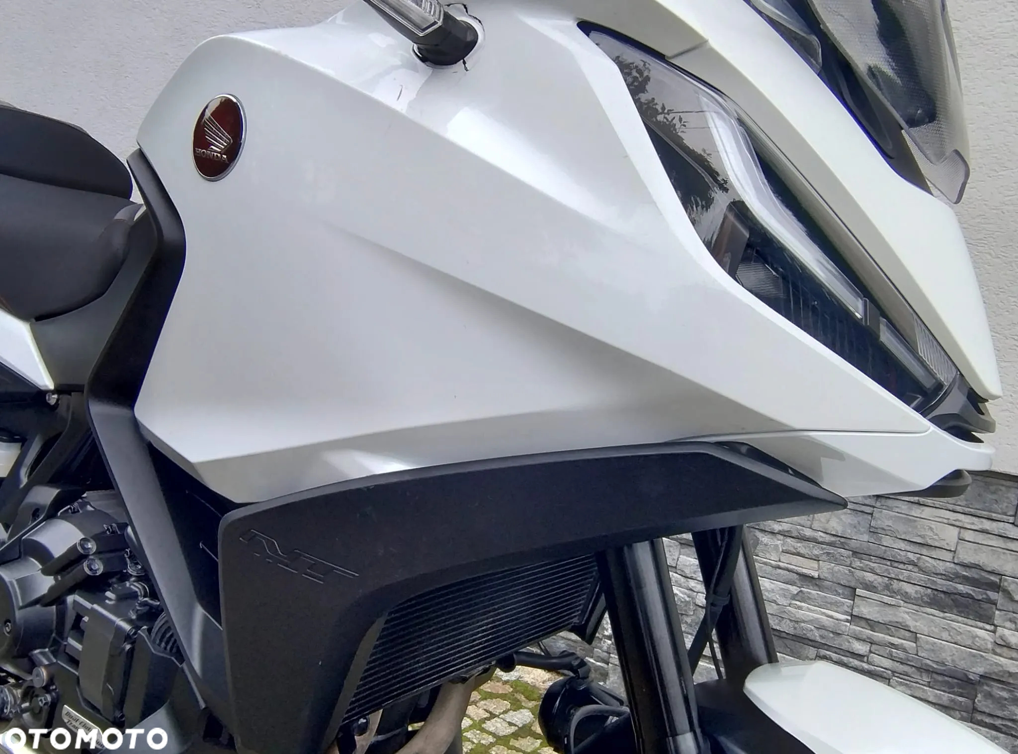 Honda NT - 13