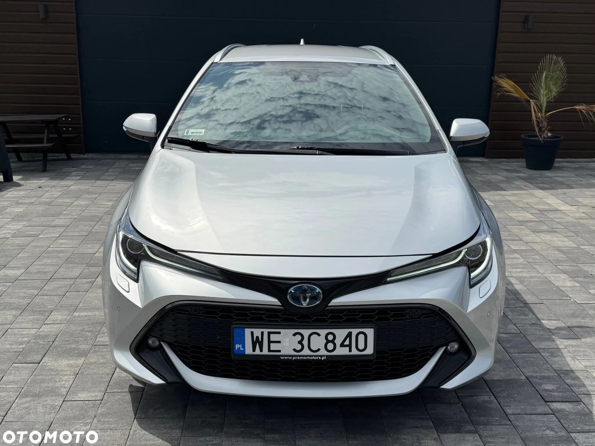 Toyota Corolla 2.0 Hybrid Comfort - 11