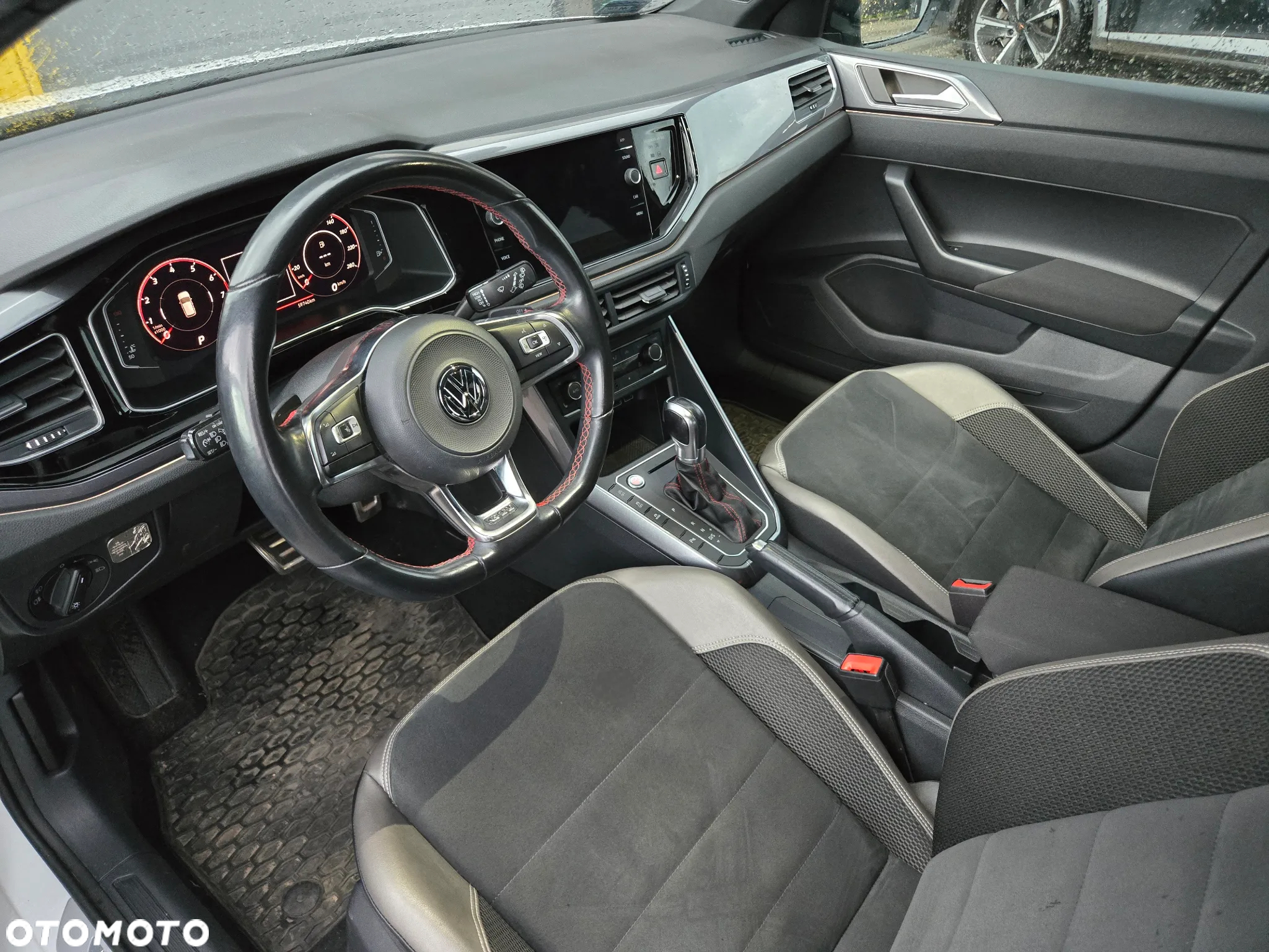 Volkswagen Polo 2.0 TSI GTI DSG - 7