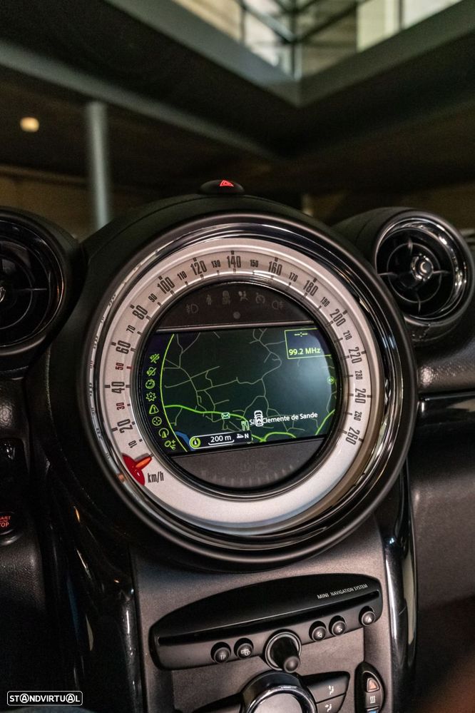 MINI Countryman Cooper D - 11