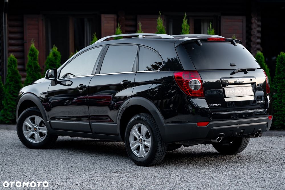 Chevrolet Captiva 2.4 AWD Automatik LT+ - 10