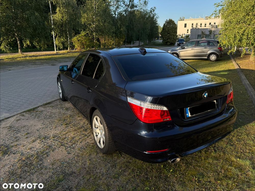 BMW Seria 5 520d - 4
