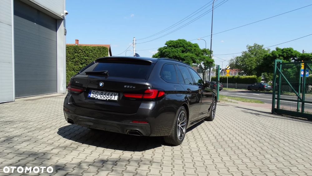 BMW Seria 5 530e xDrive M Sport sport - 3