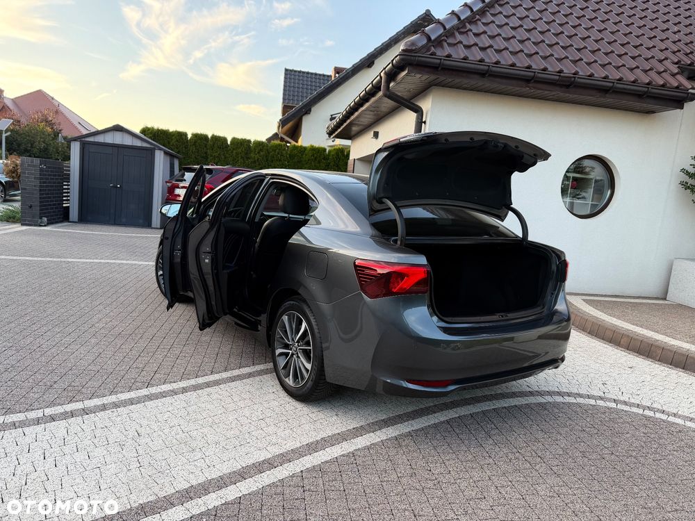 Toyota Avensis 2.0 Prestige MS - 32