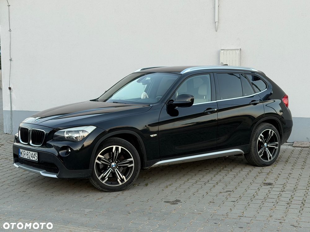 BMW X1 xDrive18d - 10
