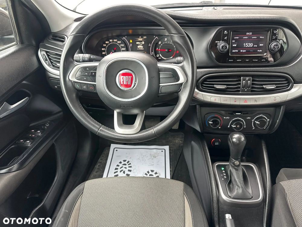 Fiat Tipo 1.6 E-Torq 16v Easy - 17