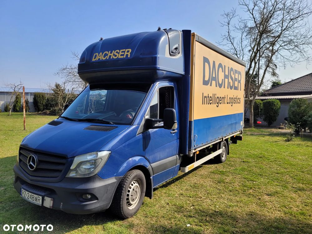 Mercedes-Benz Sprinter - 1