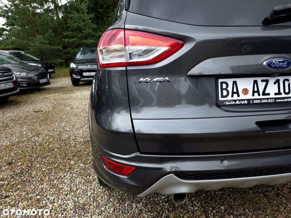 Ford Kuga 2.0 TDCi FWD Titanium - 32