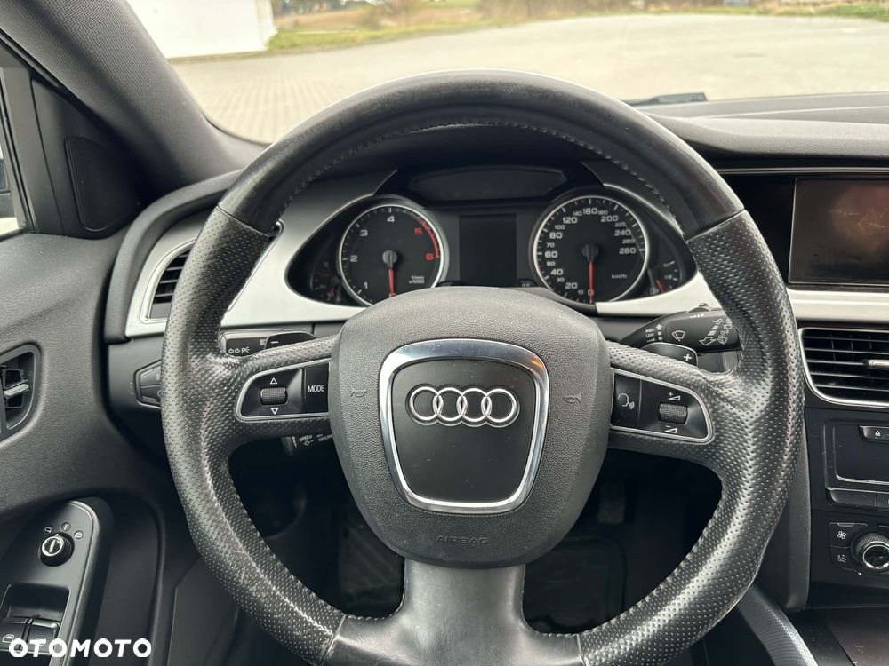 Audi A4 Avant 2.0 TDI Multitronic - 13