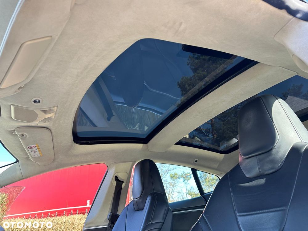 Tesla Model S Long Range Plus - 5