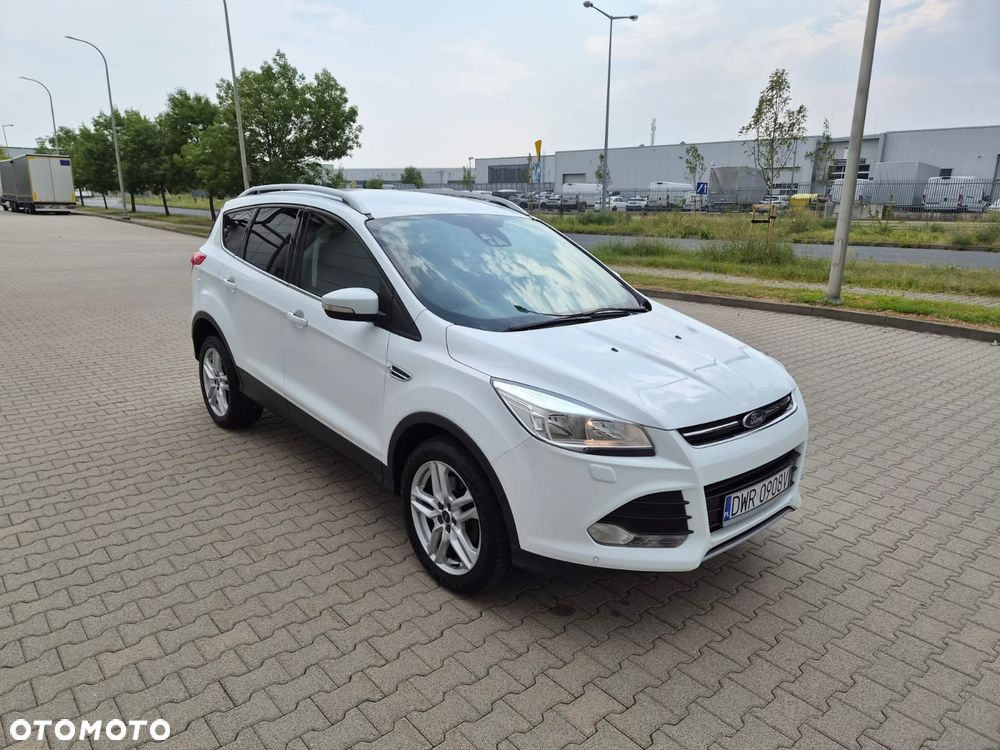 Ford Kuga 2.0 TDCi FWD Titanium - 5