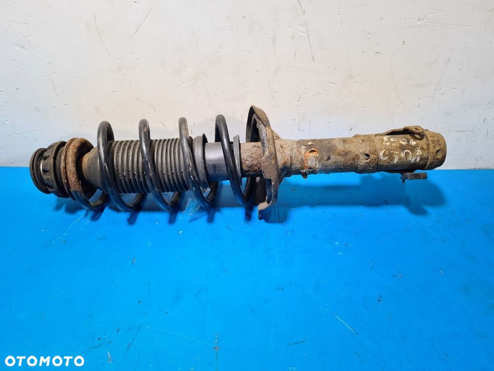 MCPERSON PRAWY VOLKSWAGEN LUPO - 5