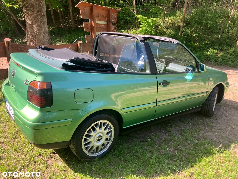 Volkswagen Golf - 15