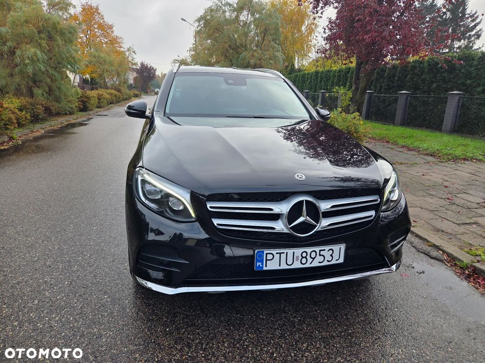 Mercedes-Benz GLC 250 d 4Matic 9G-TRONIC AMG Line - 9